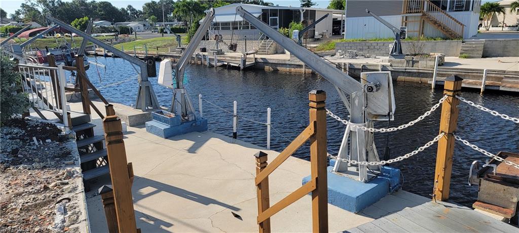 SPRING CREEK VILLAGE - Land