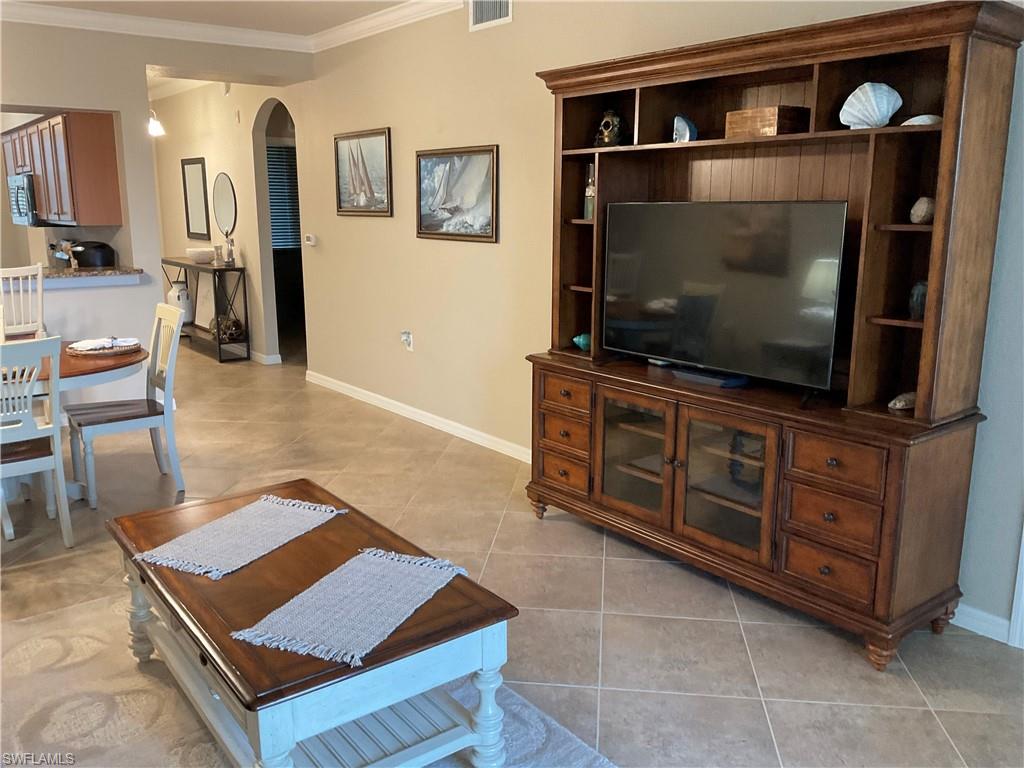 BONITA NATIONAL GOLF AND COUNTRY CLUB - Residential Lease