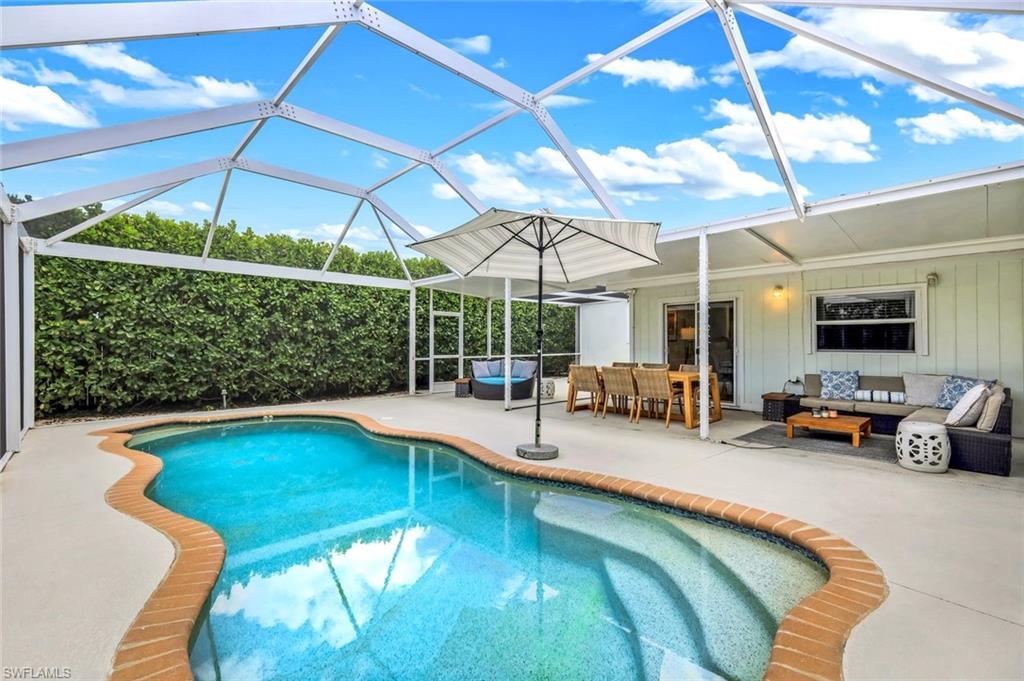 NAPLES PARK - Residential