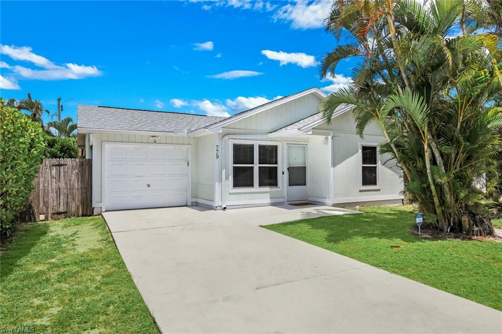 NAPLES PARK - Residential