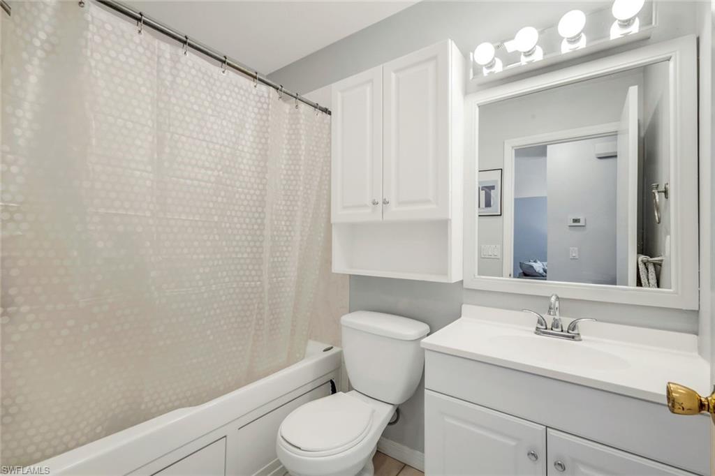 NAPLES PARK - Residential