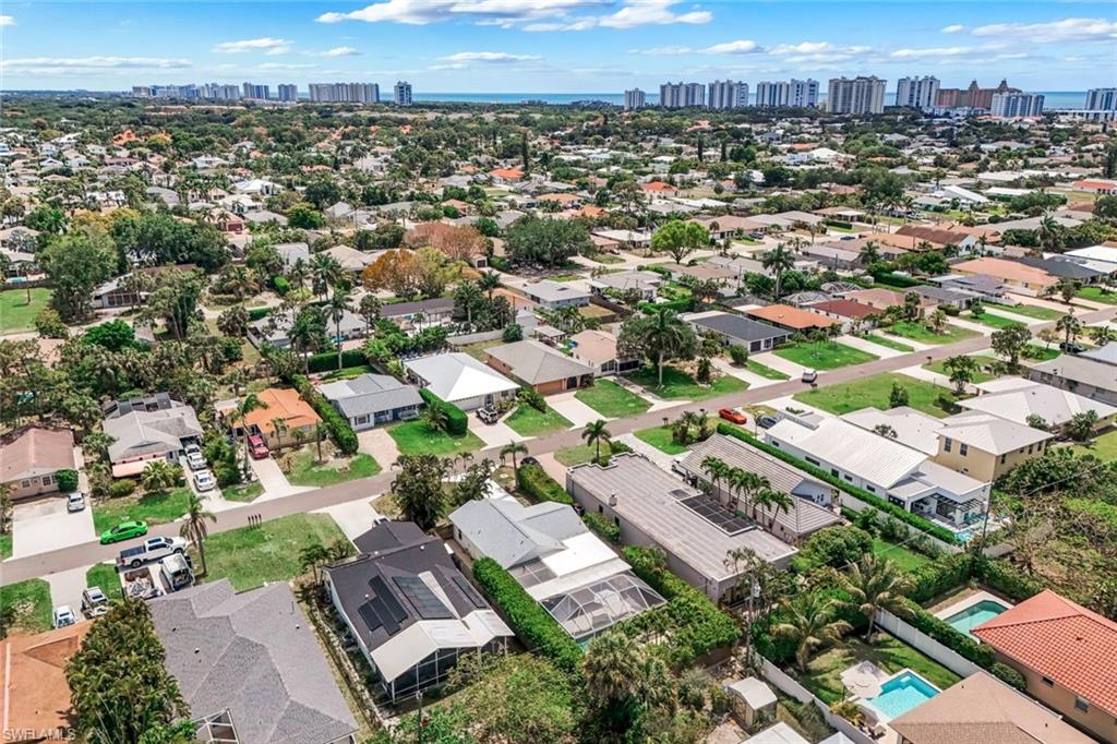 NAPLES PARK - Residential