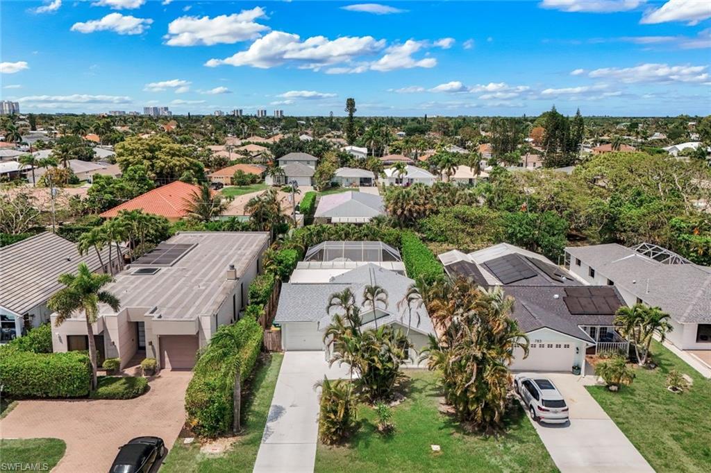 NAPLES PARK - Residential