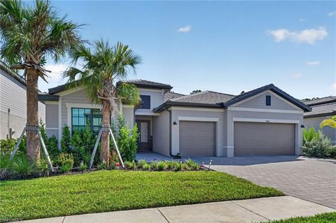 Photo of 10646 Timber Creek DR, FORT MYERS, FL 33913 (MLS # 226023851)