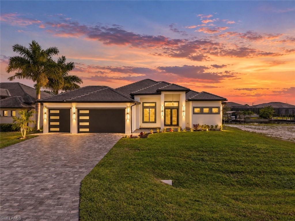817 NW 38th AVE