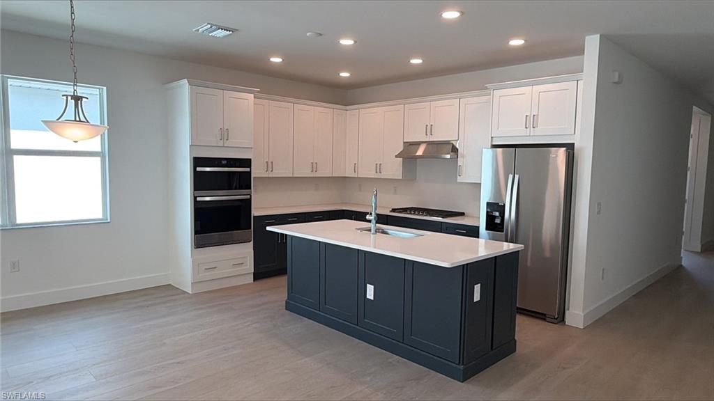 SEVEN SHORES - Residential