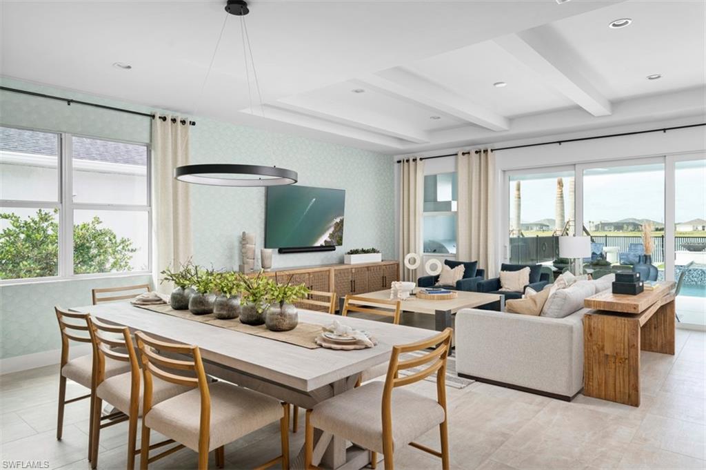 SEVEN SHORES - Residential