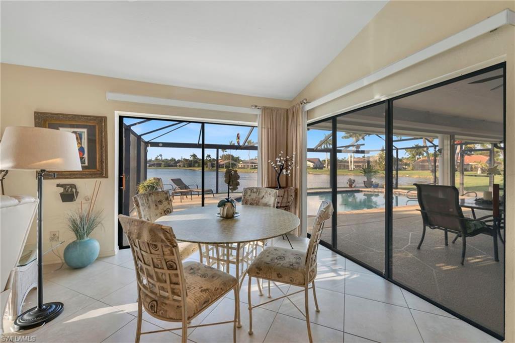 VANDERBILT LAKES - Residential