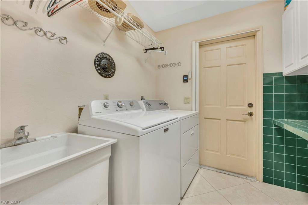 VANDERBILT LAKES - Residential