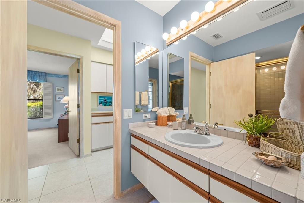 FIDDLESTICKS COUNTRY CLUB - Residential