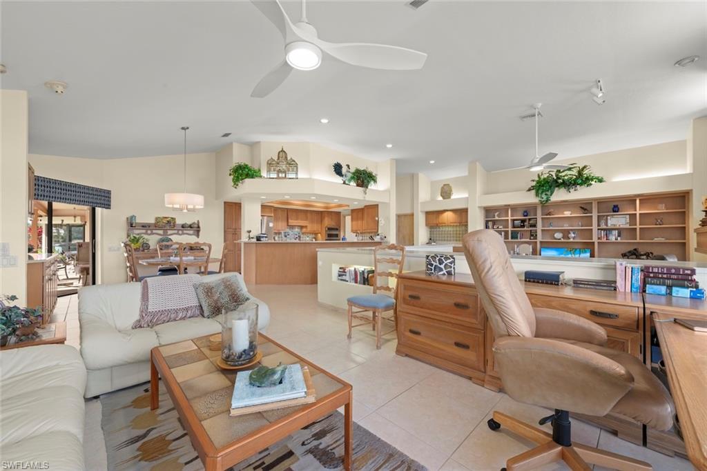 FIDDLESTICKS COUNTRY CLUB - Residential