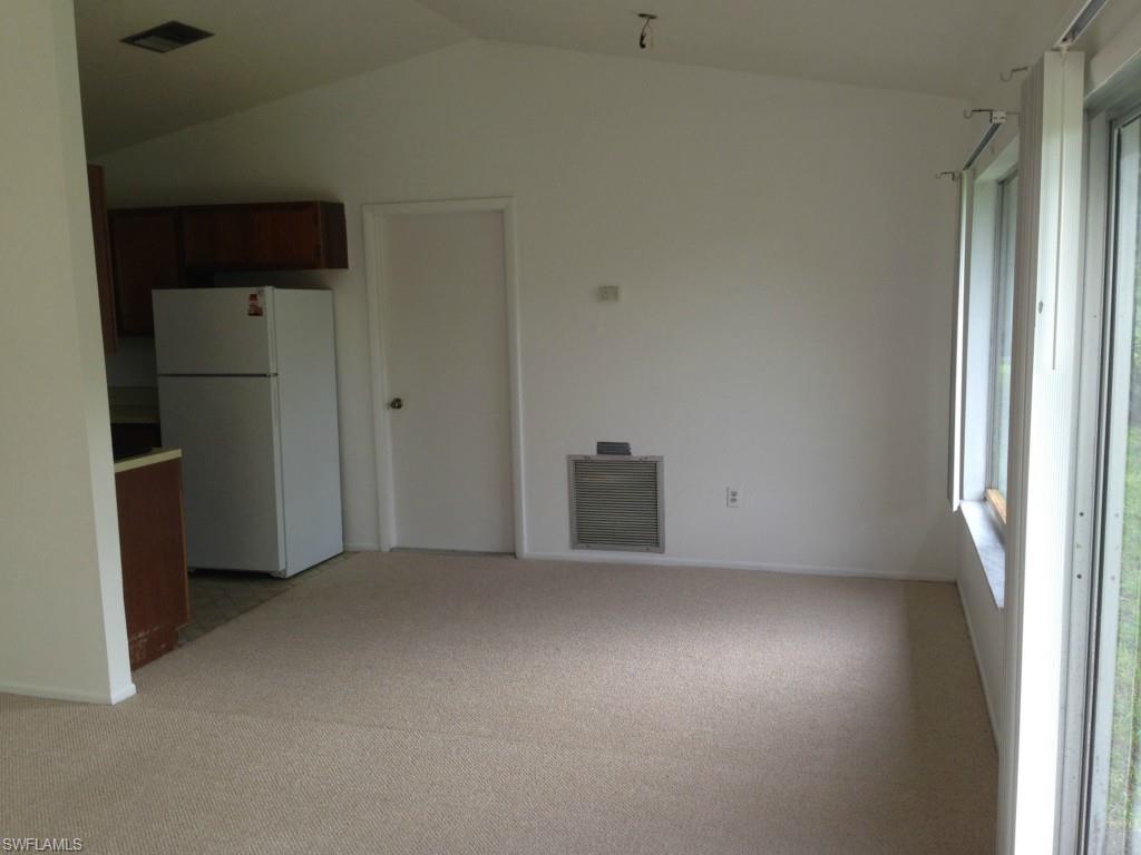 HOLIDAY PARK - Residential