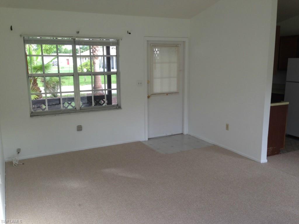 HOLIDAY PARK - Residential