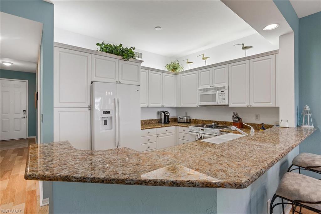 REGATTA - Residential Lease