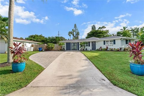 Photo of 9792 Tonya CT, BONITA SPRINGS, FL 34135 (MLS # 225077889)