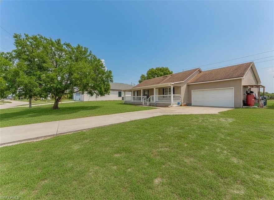 Charming home in a rapidly growing neighborhood, perfectly situated in the sought-after West Glades School District and just minutes from the Port LaBelle Marina. Enjoy a classic old-fashioned front porch, new flooring throughout, newer appliances and fixtures, and the added bonus of a backyard shed for extra storage. Move-in ready and full of character.