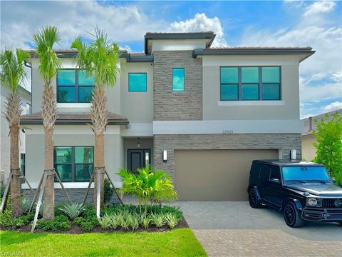 20921 Thistle Leaf LN ESTERO FL 33928