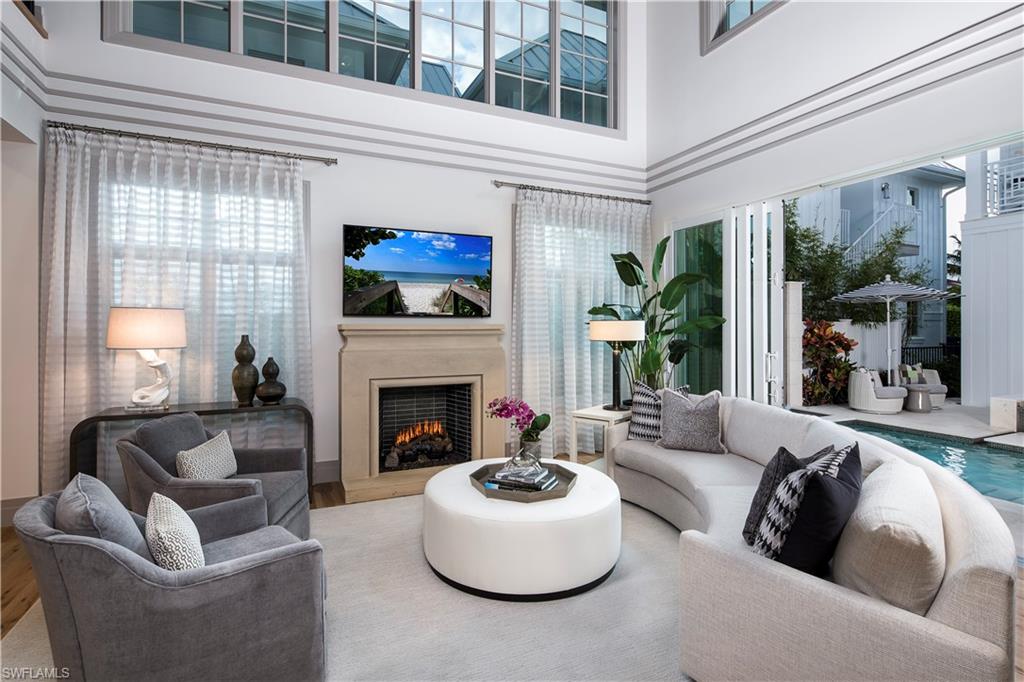 OLDE NAPLES - Residential