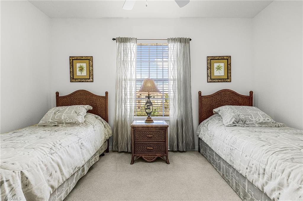 FAIRWAY VILLAS - Residential