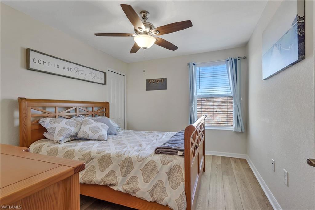 HAMPTON LAKES - Residential