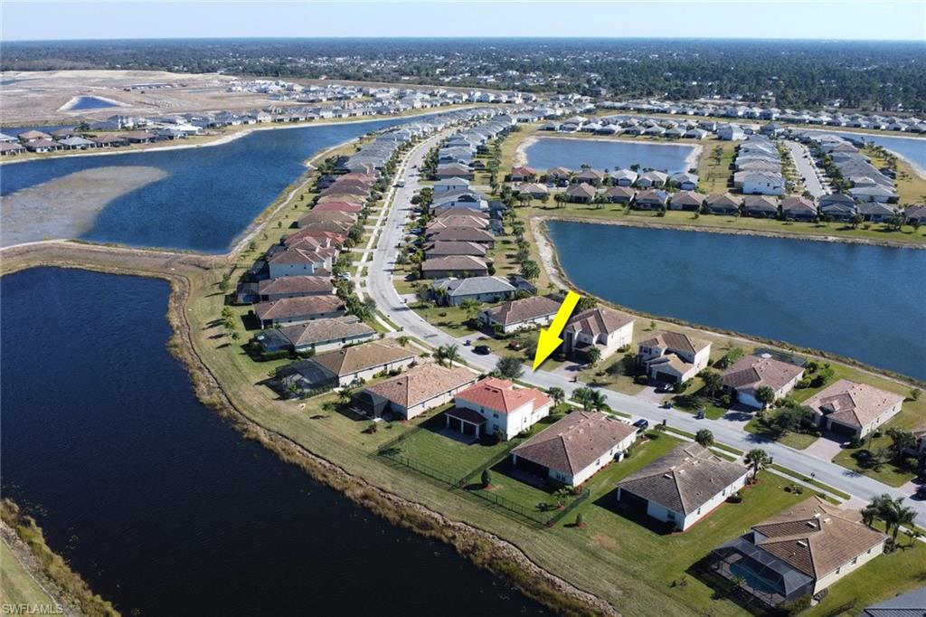 HAMPTON LAKES - Residential