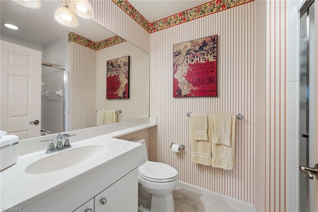 THE SHORES - Residential