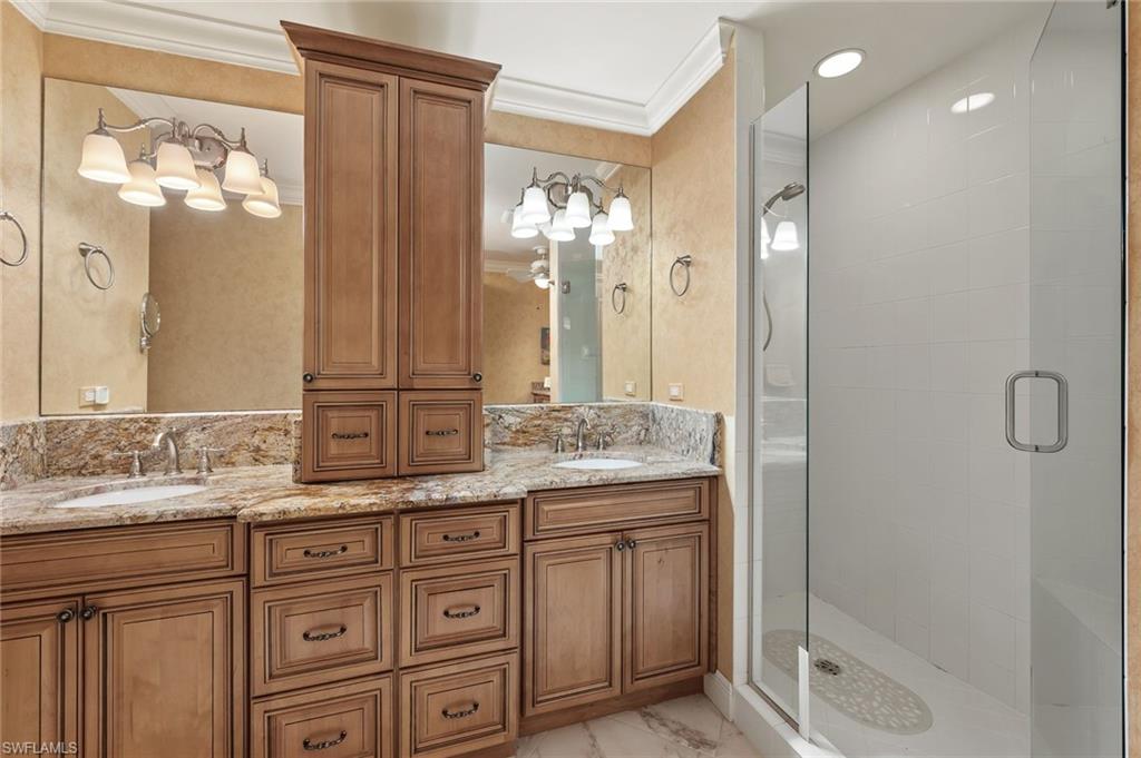 THE SHORES - Residential