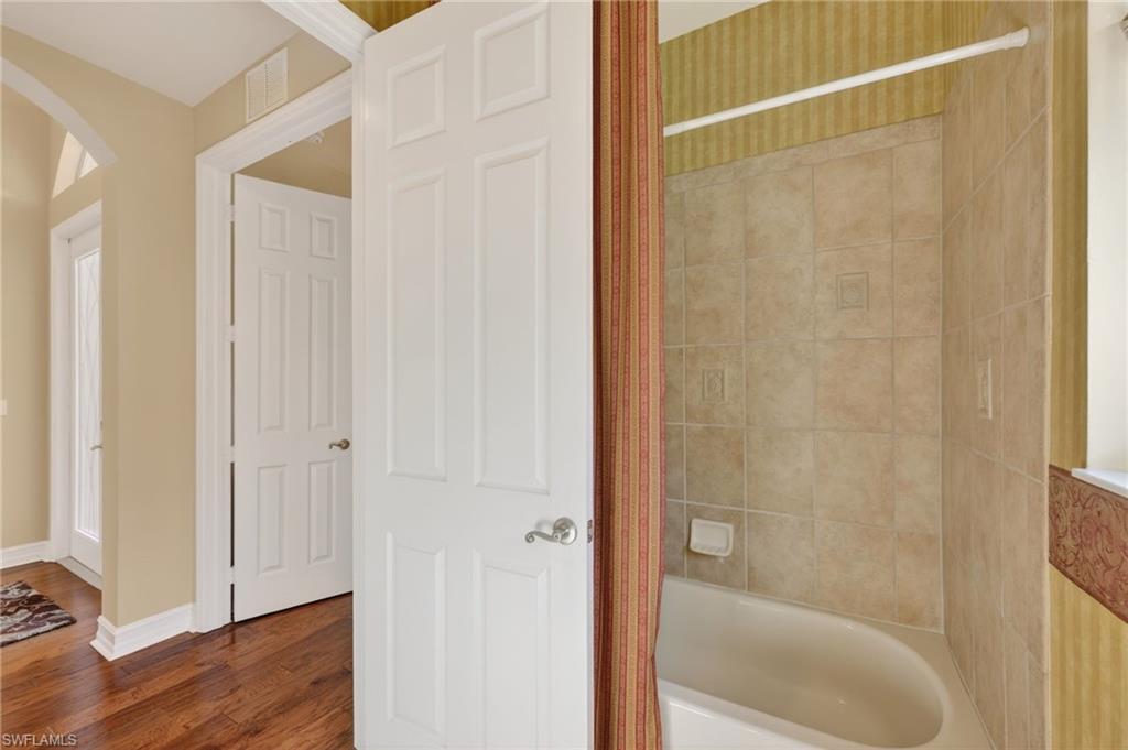 DEER CREEK - Residential