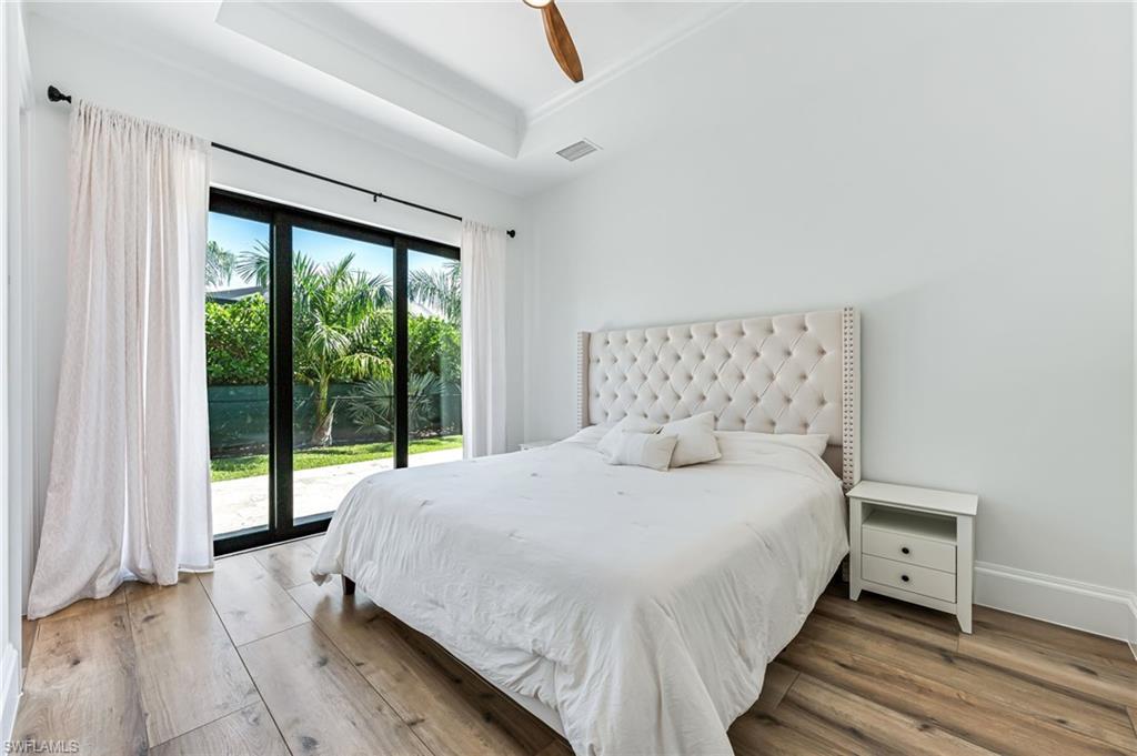 MARCO BEACH - Residential