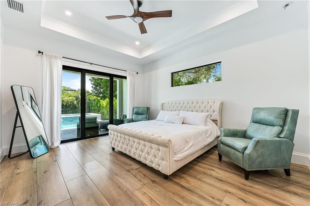 MARCO BEACH - Residential