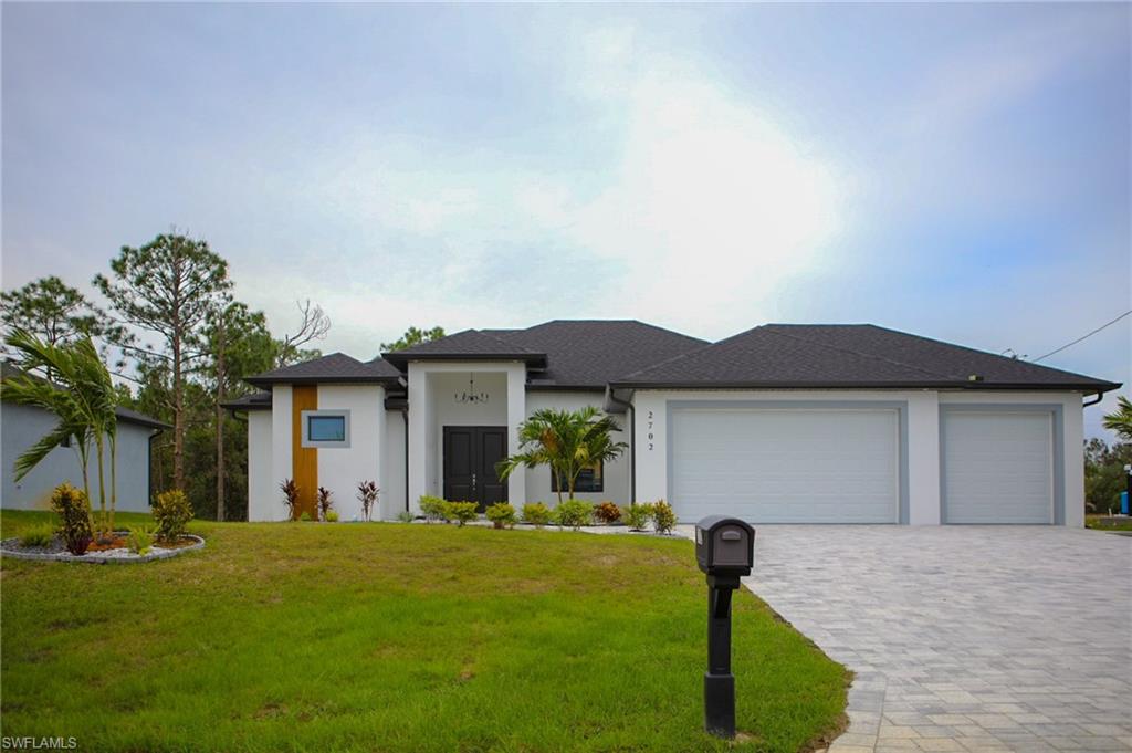 LEHIGH ACRES - Residential