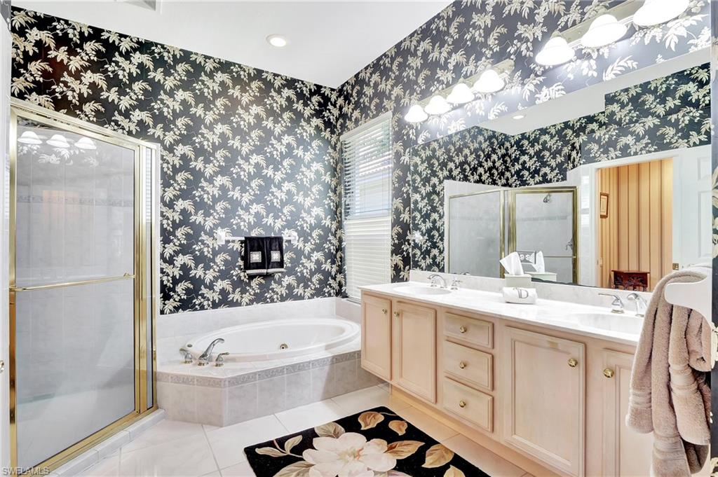 IVY POINTE - Residential