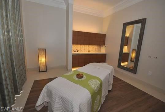 BONITA NATIONAL GOLF AND COUNTRY CLUB - Residential