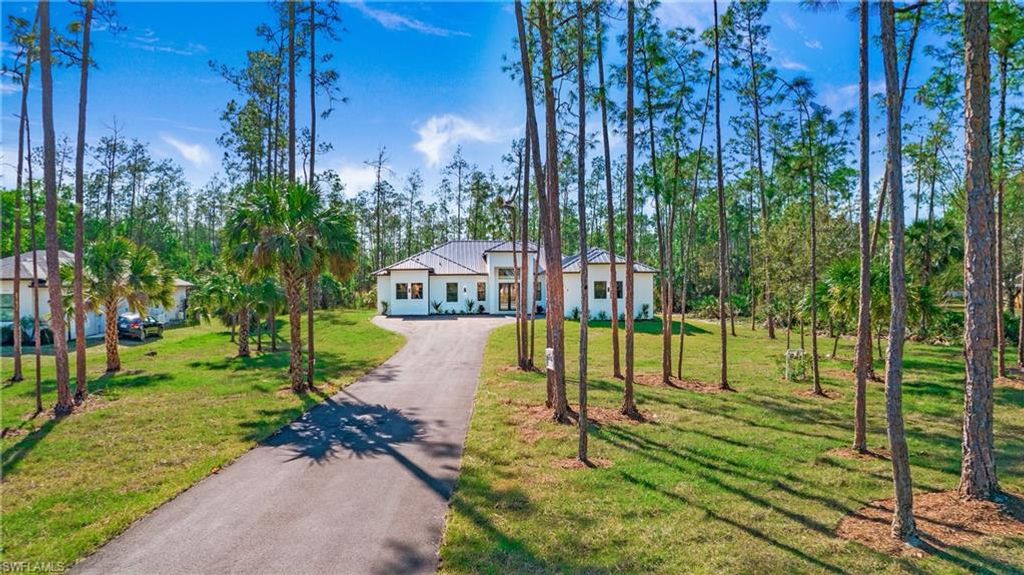 Photo of 3518 2nd AVE SE, NAPLES, FL 34117 (MLS # 225083245)