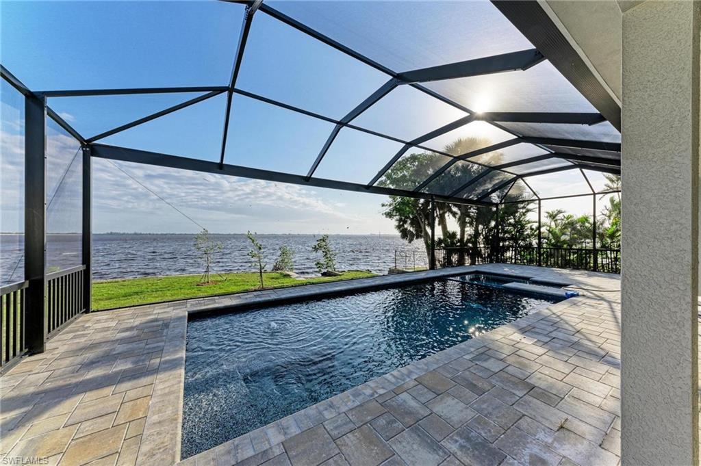 PUNTA GORDA - Residential