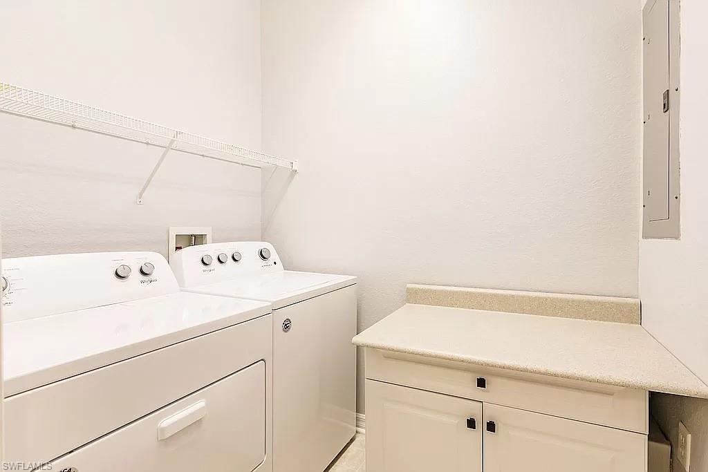 CALUSA PALMS - Residential