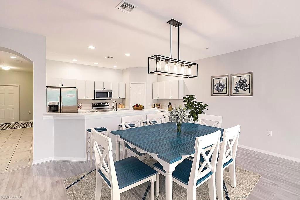 CALUSA PALMS - Residential