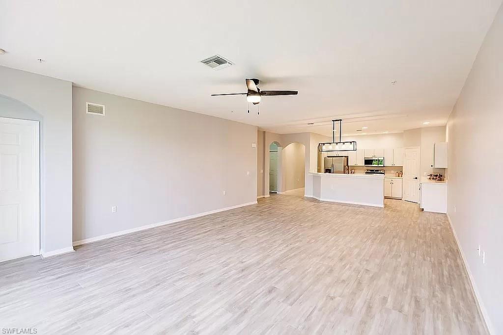 CALUSA PALMS - Residential