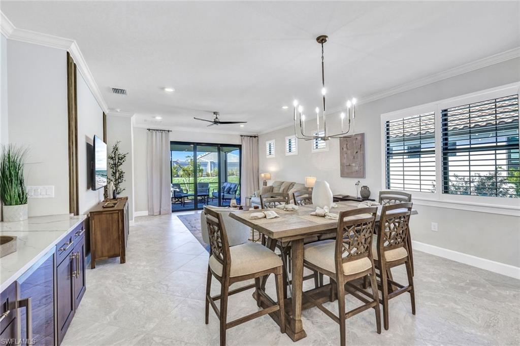 ESPLANADE LAKE CLUB - Residential