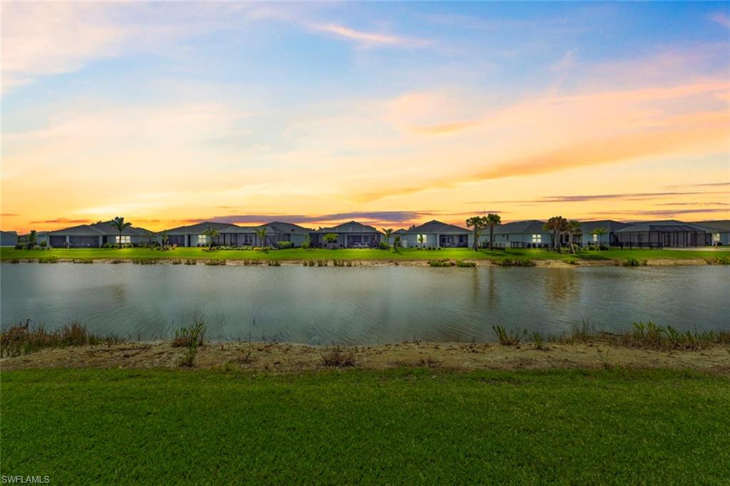 WATERVIEW LANDING - Residential