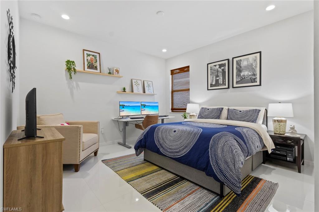 WATERVIEW LANDING - Residential