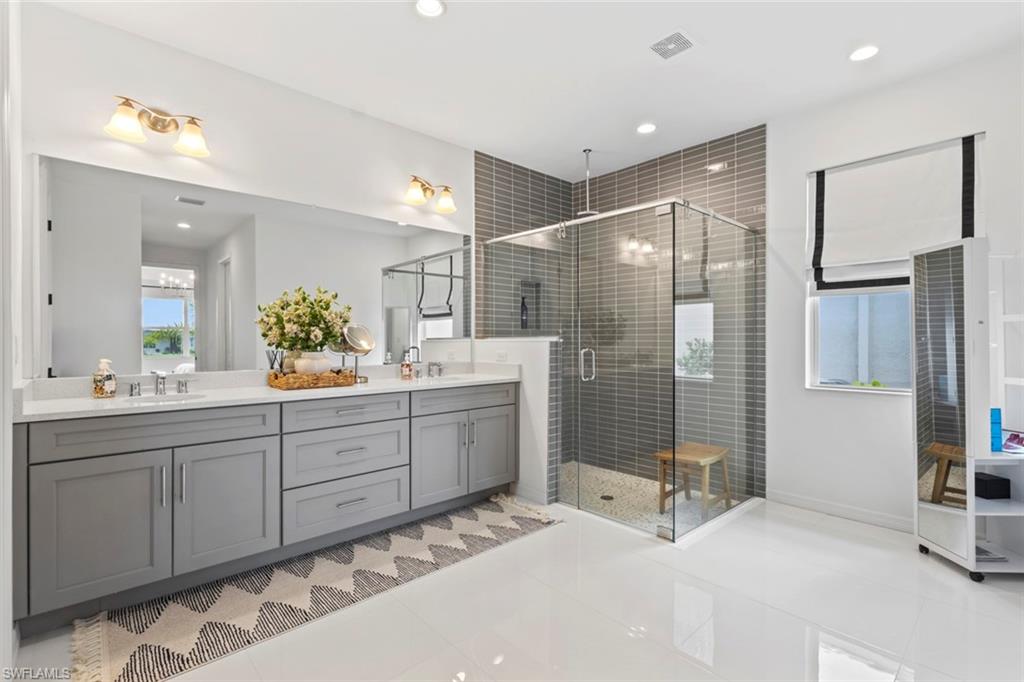 WATERVIEW LANDING - Residential