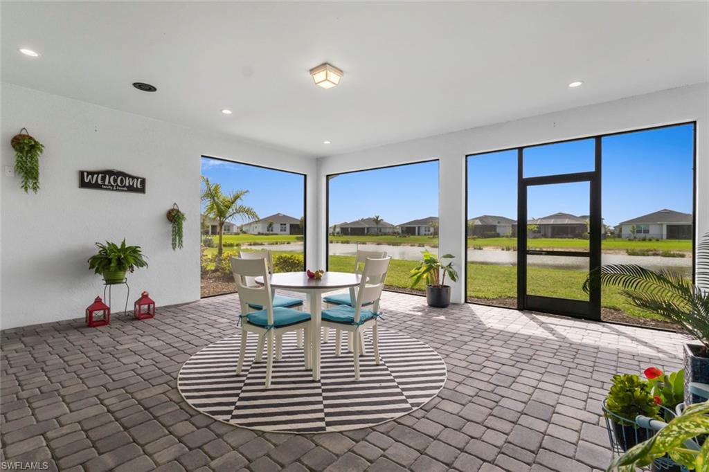 WATERVIEW LANDING - Residential