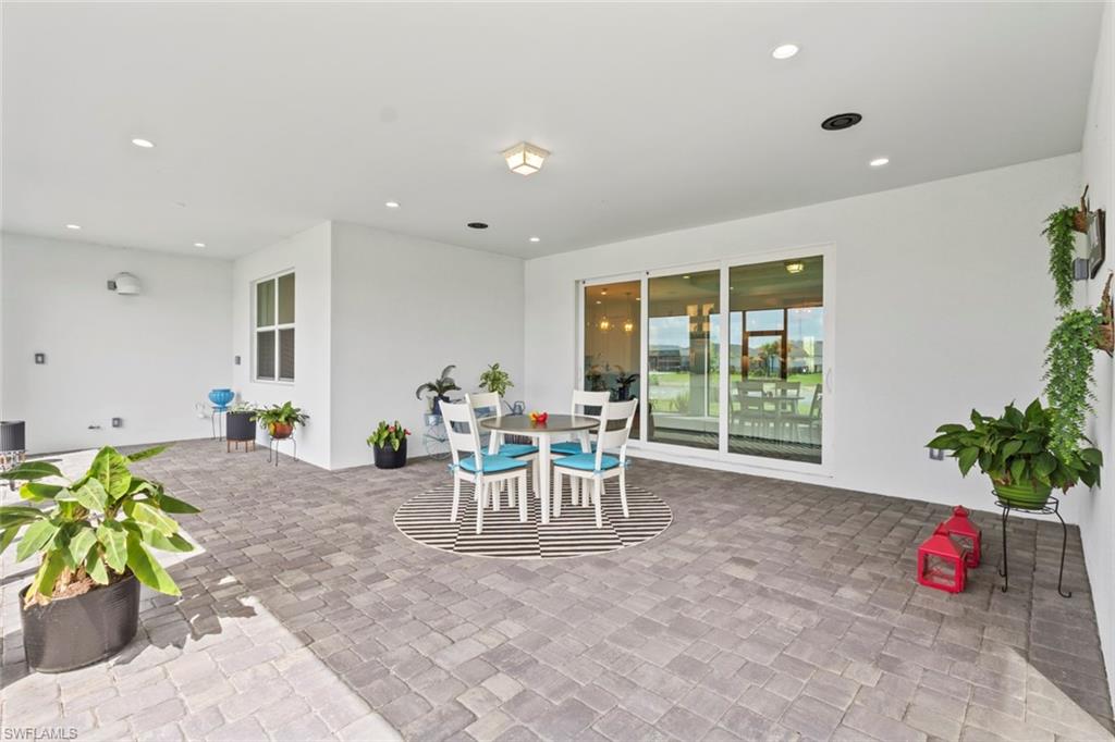 WATERVIEW LANDING - Residential