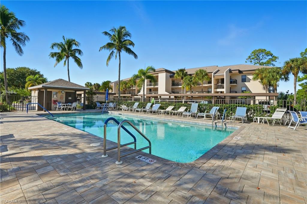 OAKMONT VILLAGE - Residential