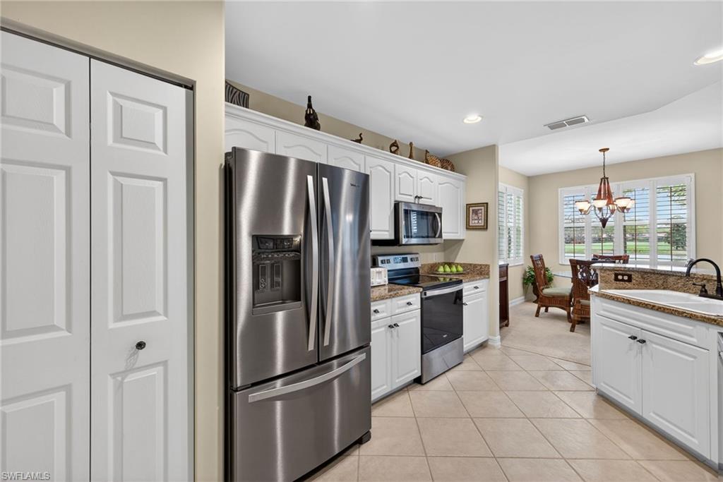 SOUTHERN HILLS - Residential