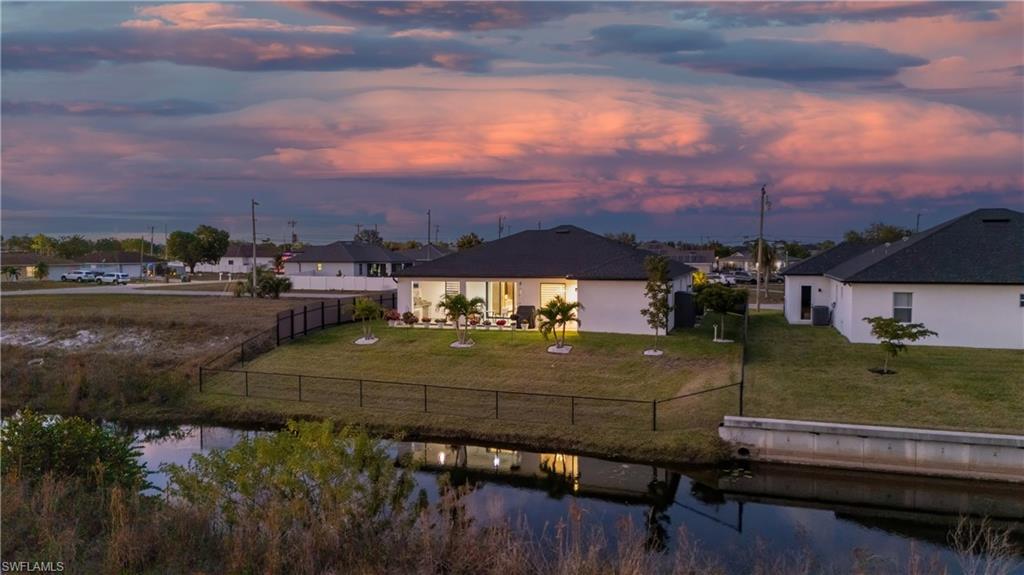 CAPE CORAL - Residential