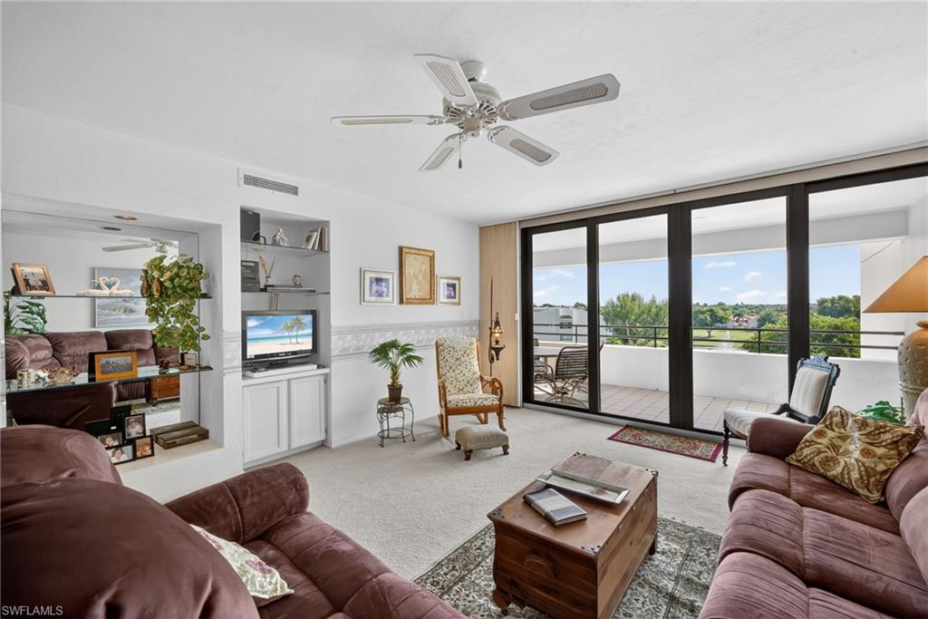 5260 S Landings DR 502