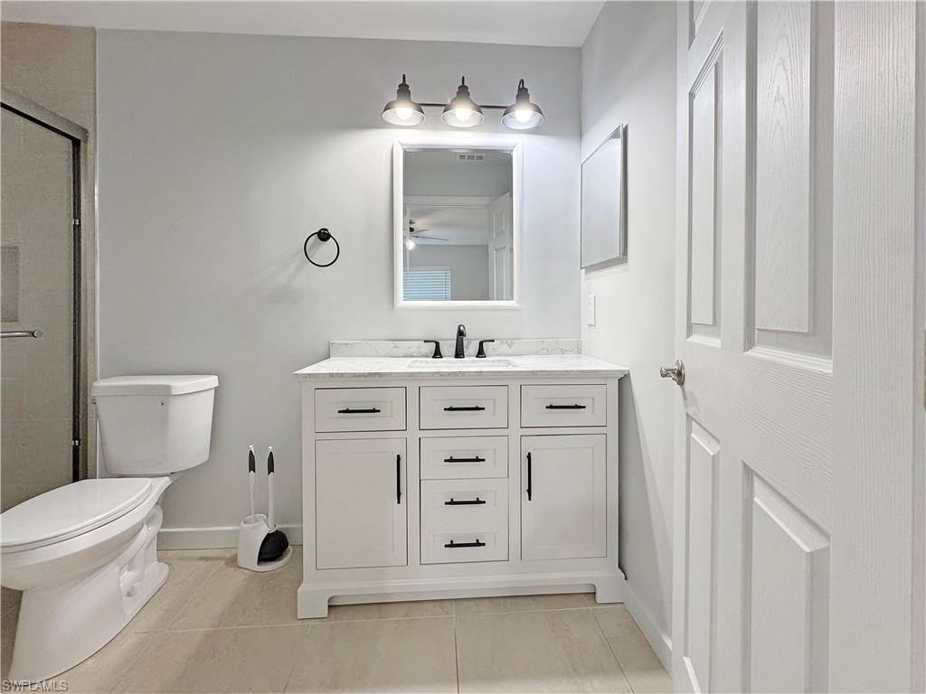 MIRROR LAKES - Residential Lease