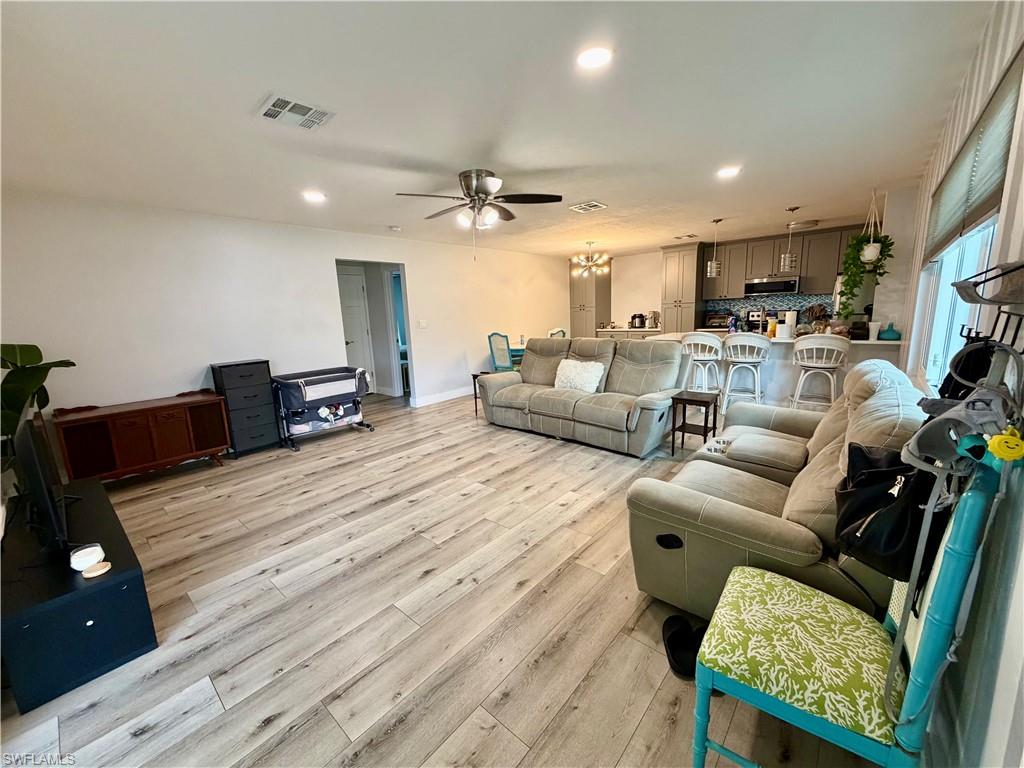 CAPE CORAL - Residential Lease